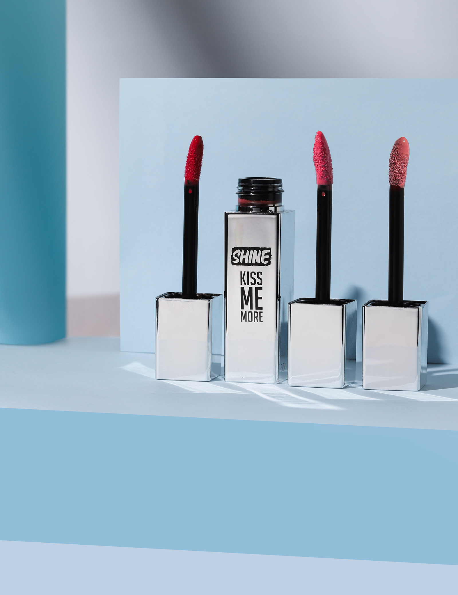 Shine Kiss Me More Lip Tattoo